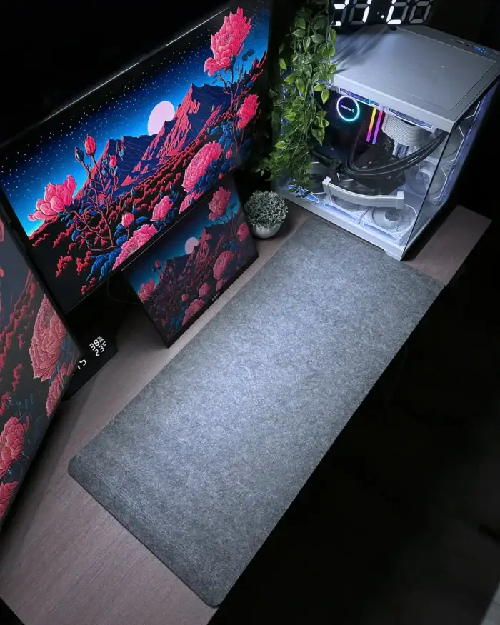 ⁦Black Office Mousepad (40x90)⁩ - الصورة ⁦1⁩