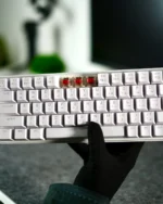 ⁦White Mechanical Arabic Keyboard 60%⁩ - الصورة ⁦9⁩