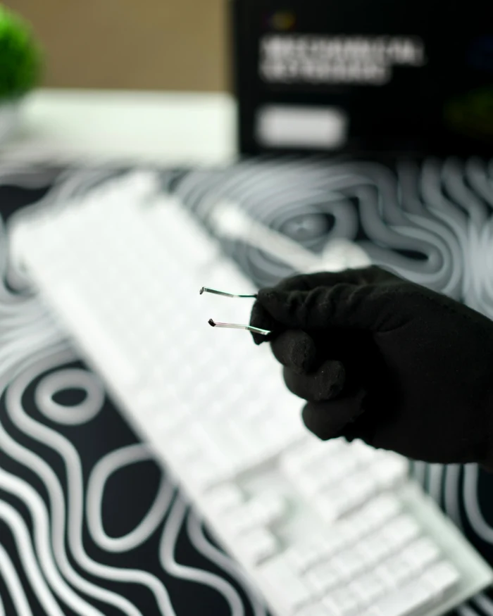 ⁦White Mechanical Arabic Keyboard 100%⁩ - الصورة ⁦9⁩