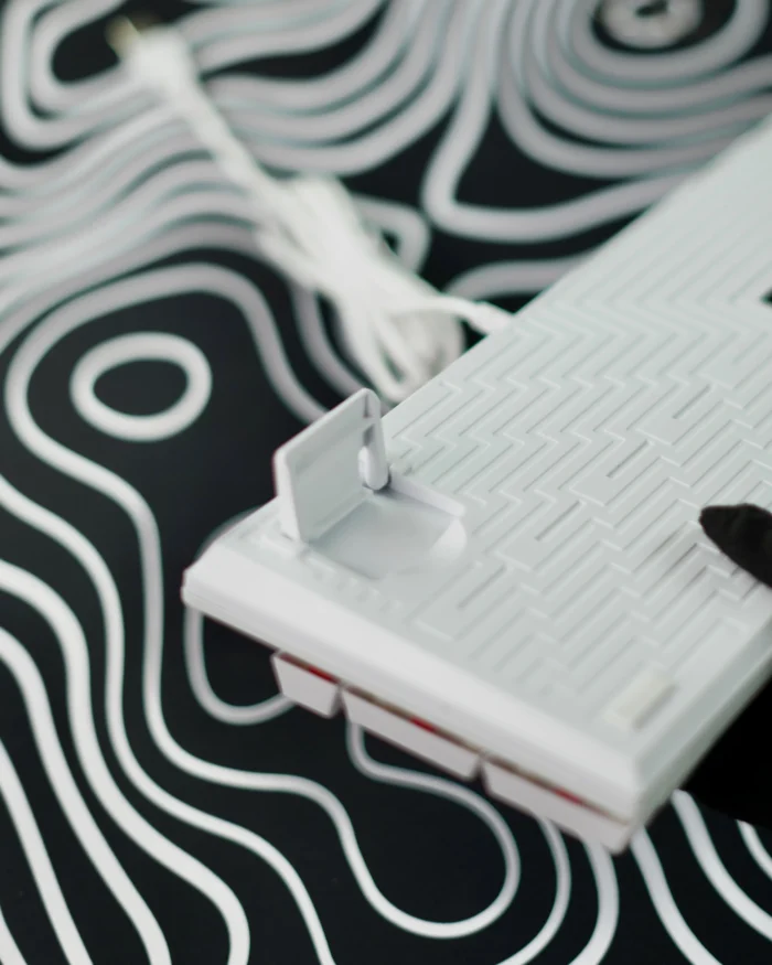 ⁦White Mechanical Arabic Keyboard 100%⁩ - الصورة ⁦7⁩