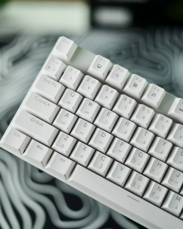 ⁦White Mechanical Arabic Keyboard 100%⁩ - الصورة ⁦6⁩