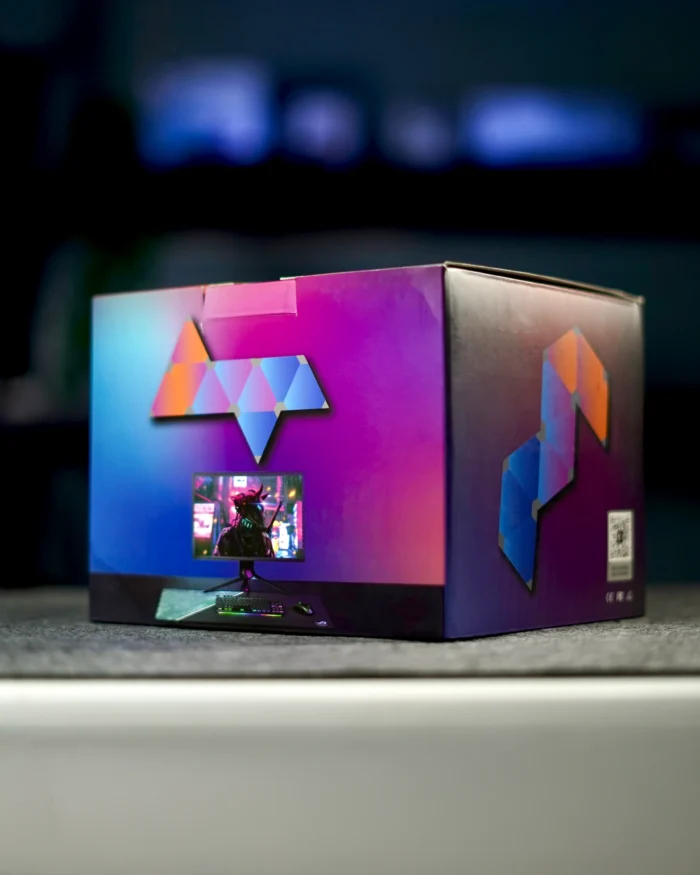 ⁦Nanoleaf Similar Triangle LED light, 9pcs Pack⁩ - الصورة ⁦4⁩