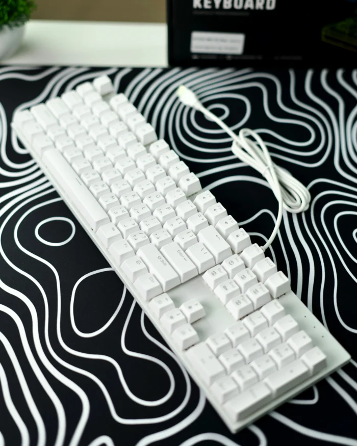 ⁦White Mechanical Arabic Keyboard 100%⁩ - الصورة ⁦5⁩