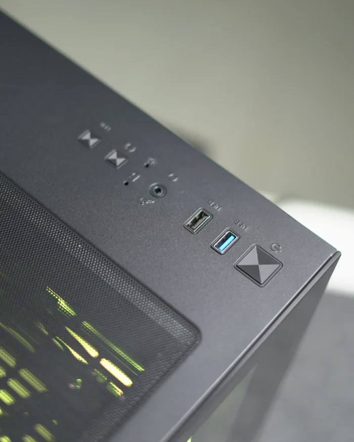 ⁦Black Lone Warrior M-ATX PC Case + 6 Fans⁩ - الصورة ⁦6⁩