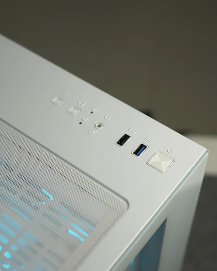 White Lone Warrior M-ATX PC Case - Image 7