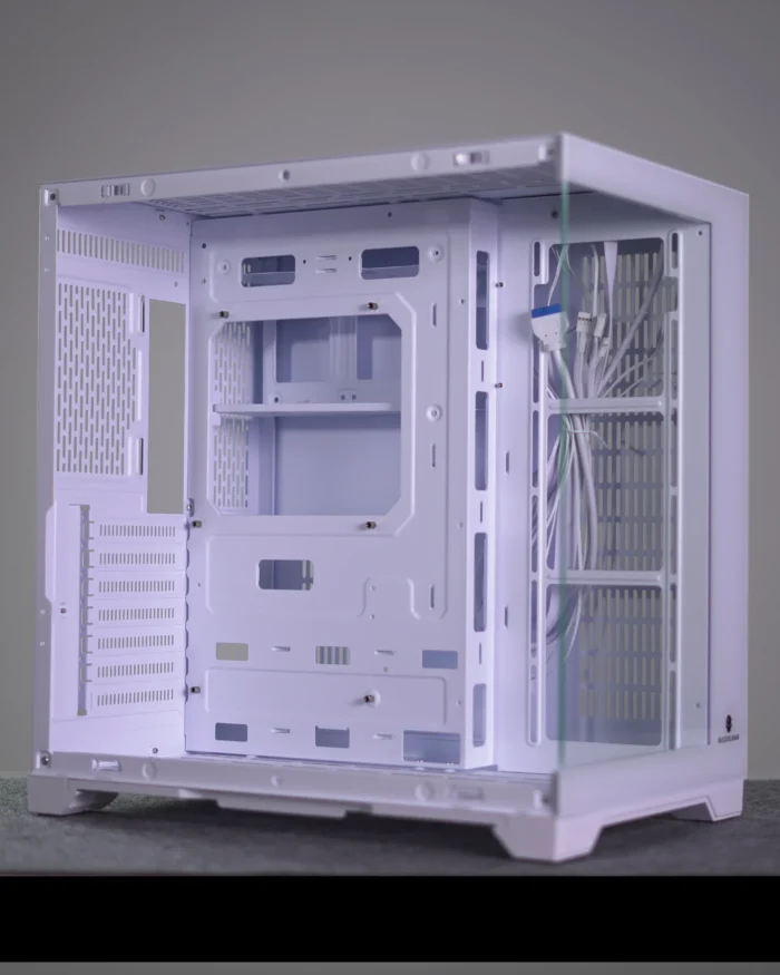 White Lone Warrior PLUS ATX PC Case - Image 4