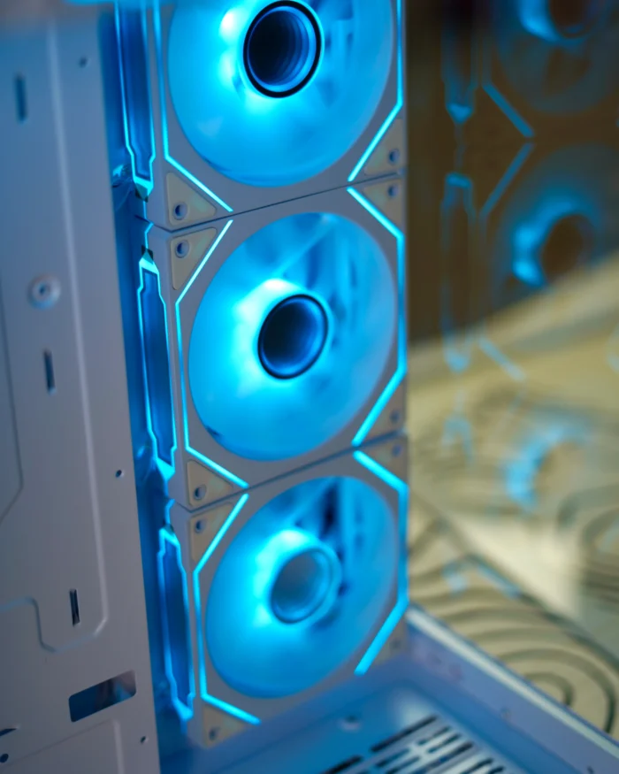 White Skyline ATX PC Case +7 Fans - Image 4