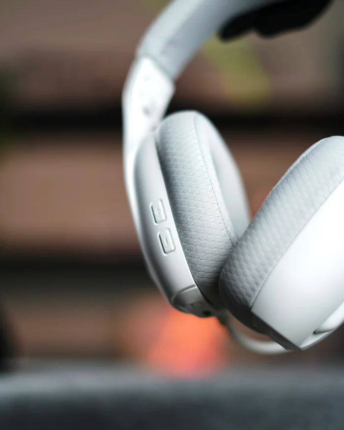 Attack Shark L80 Pro Headset - White - Image 3