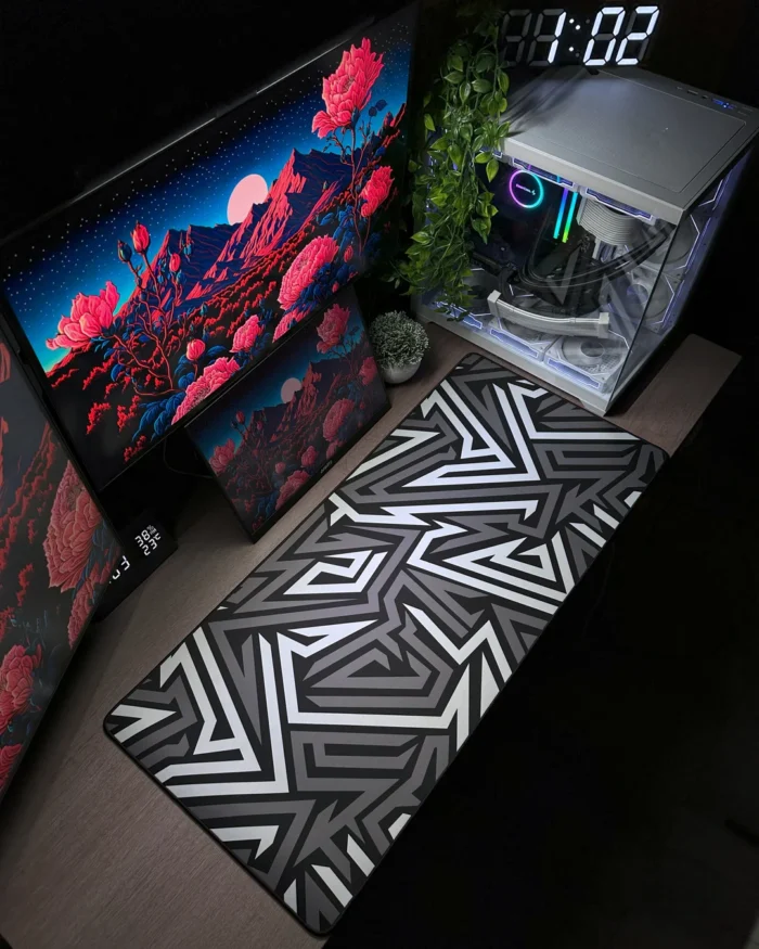 bxjcrd0k9k4dfyjtfhli Cyber Maze Mousepad (40x90) - Image 1