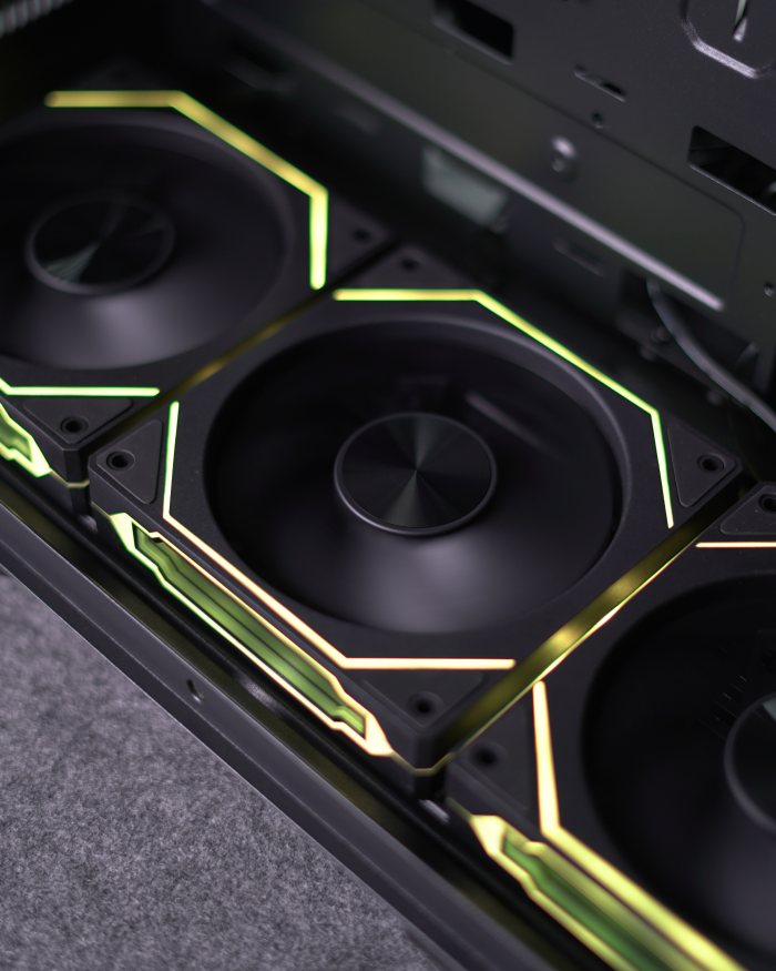 Black Infinity PC Fan Reversed - Image 4